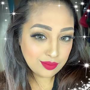 Meet your Posher, Vanessa